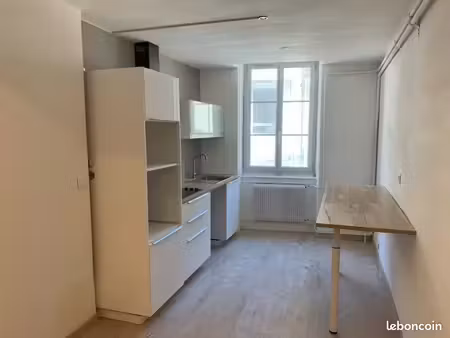 t3 centre ville 75 m2