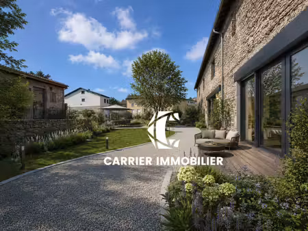 duerne - plein centre villlage - appartement de 99m2 en pla