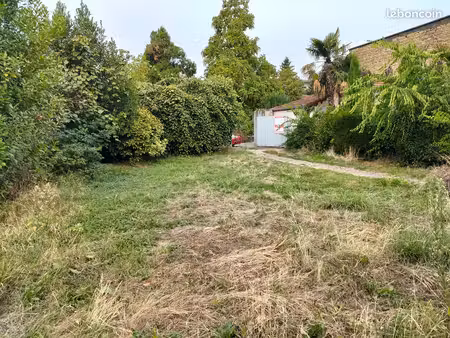 terrain constructible 306m2 centre bourgoin-jallieu 279 500