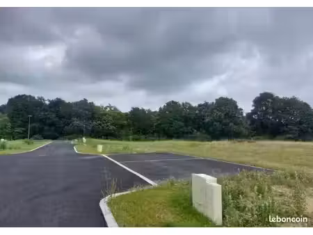 terrain à bâtir de 565 m² à bougue (40)