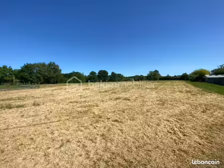 terrain 4 432 m² authon