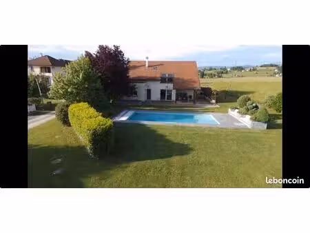 maison d’architecte de 180m2 habitables avec piscine