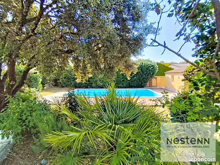 villa 7 pièces 156 m²
