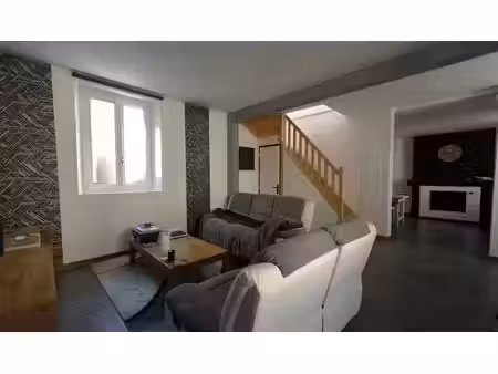vente maison 5 pièces 97 m² à gueures (76730)  190 000 €