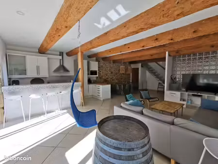 immeuble dans maison vigneronne 240m2