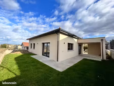 villa 4 pièces 114 m²