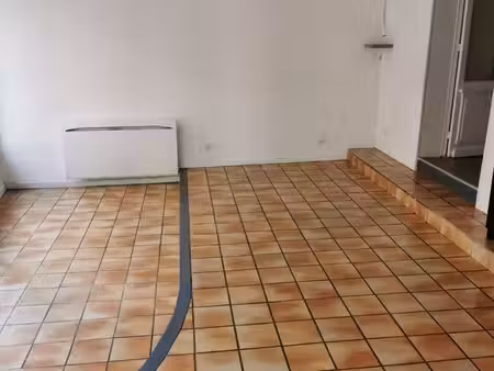 local commercial