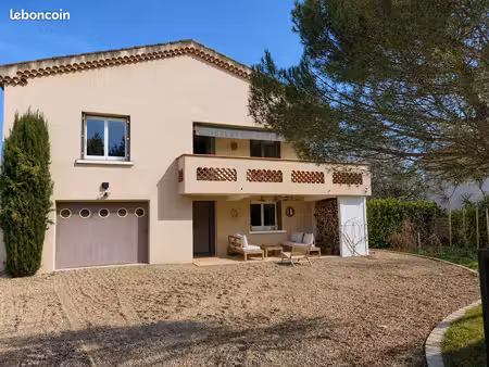 maison 125m² renovée montrond les bains