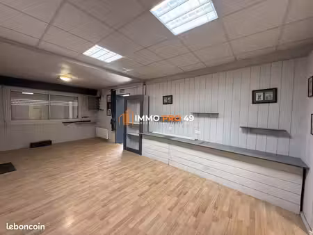bureaux 280 m² cholet