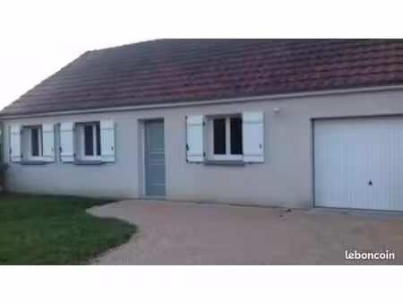 pavillon plein pied 81m² à cravant