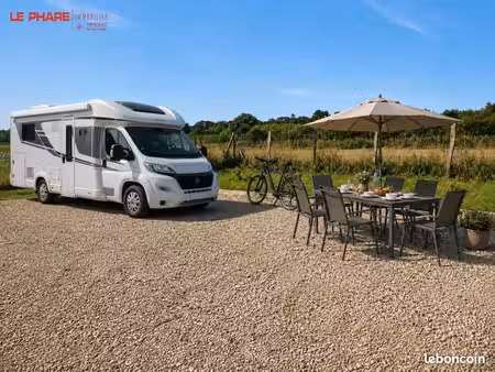 terrain 917 m² reville