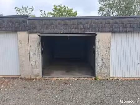 garage fermé 17 m² – angers – investissement locatif