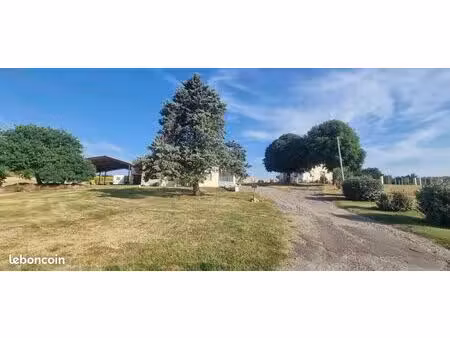 ferme 5 pièces 220 m²