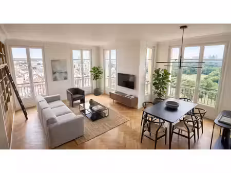 superbe 3 pièces à 650m de la future ligne 15 avec balcon !