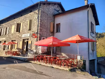 à vendre à arcens (ardèche) -- murs et fonds de commerce : ba