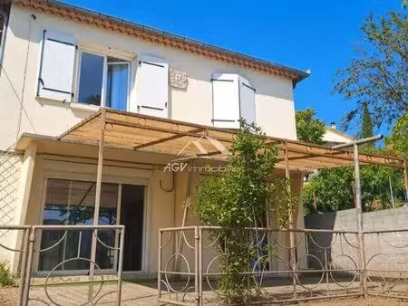 proche d'alès  maison de 130 m² sur 1 hectare de terrain