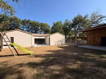 aizenay (85)- calme absolu - villa contemporaine 2024 grand confort 4 chambres avec garage