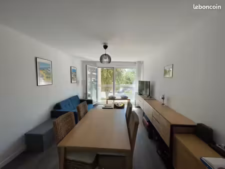 croix proximité barbieux appartement type 2 avec balcon et garage en résidence sécurisée