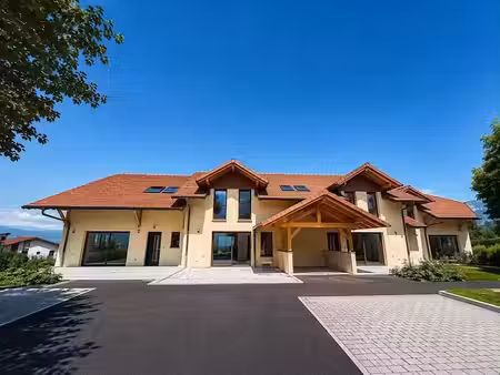 location meublée villa 6 pièces 139 m² à neydens (74160)  3 200 €
