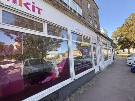commerce 57 m²