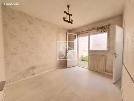 appartement 3 pièces 41 m²