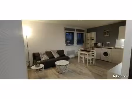 studio meublé toute commodité