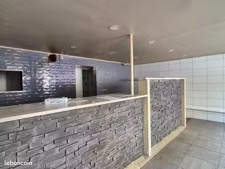 local restaurant 66 m²