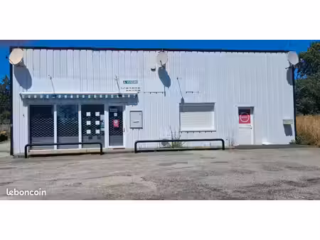 bâtiment professionnel
