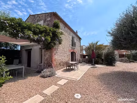 mas en pierre près d'argelès et collioure