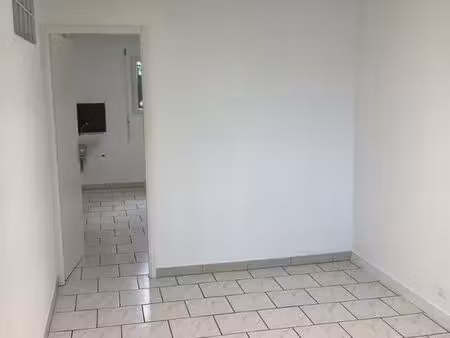 local commercial 70 m² ensisheim