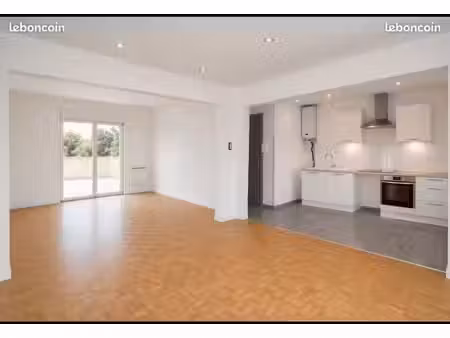 t3 rénové 73 m² + terrasse suspendue 22 m² + parking – bruay-sur-l'escaut (59860)