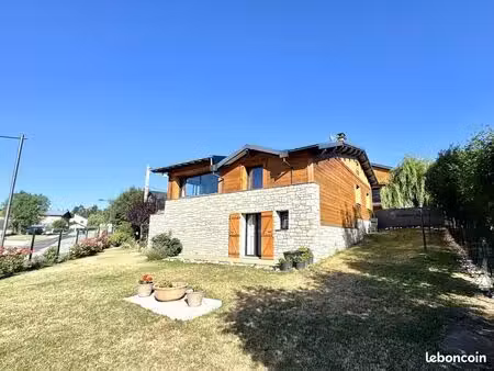chalet 5 pièces 119 m²