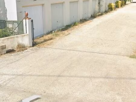 location garage 20m2