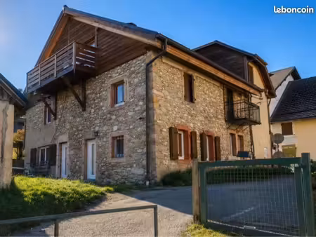 maison de caractère 3 appartements