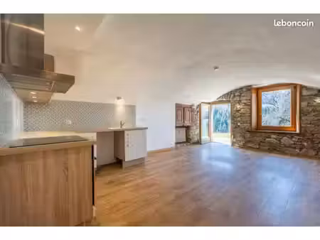 appartement 2 pièces 58 m²