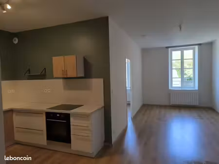 appartement t2 44m2