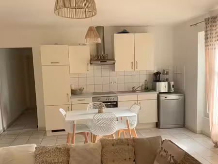 a louer f2 56m²