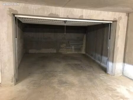 garage double côte à côte 21 m2 avec électricité – 74140 chens-sur-léman