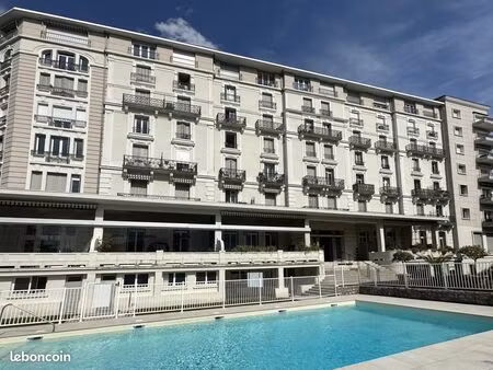 studio 1 pièce 24 m²
