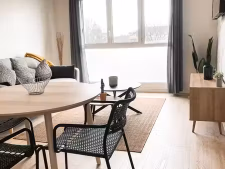 t4 rénové 65m2 - 3 chambres