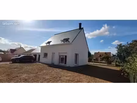maison 105 m² ecommoy
