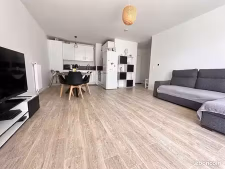 appartement 3 pièces 67 m²