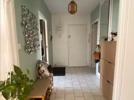 vends appartement t3 de 74m2 bien loué pour investisseur