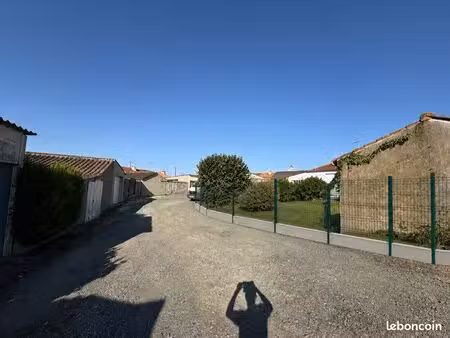 maison 73 m² entièrement rénovée – 2 chambres – terrain 200 m² – saint-calais