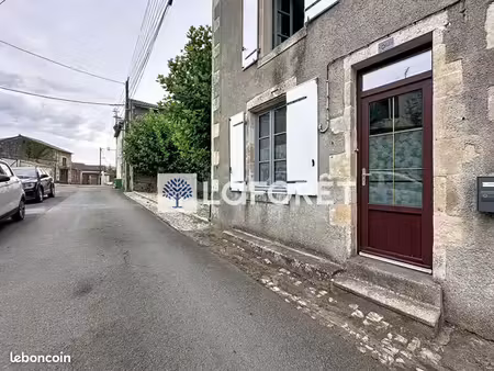 maison 77 m² champdeniers