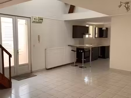 maison 4 pièces 74 m²