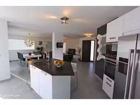 projet de construction d'une maison 105 m² avec terrain à larringes (74)