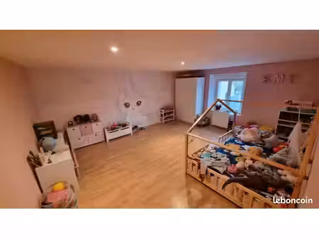 maison 160m2 + dépendances