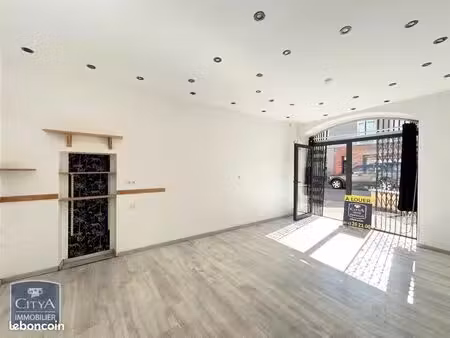 commerce 45 m²