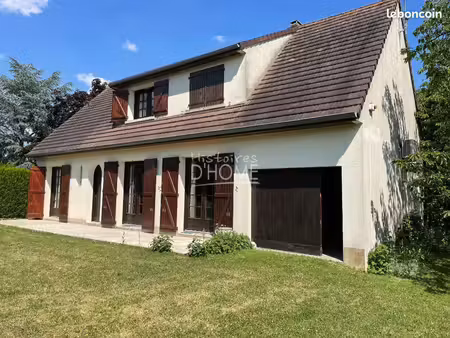 pavillon 7 pièces 130 m²